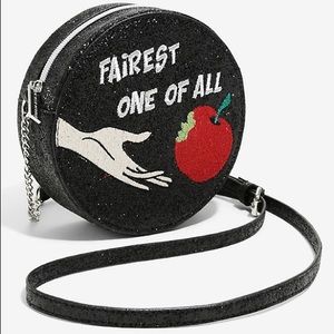 Danielle Nicole Disney Snow White Crossbody NWT